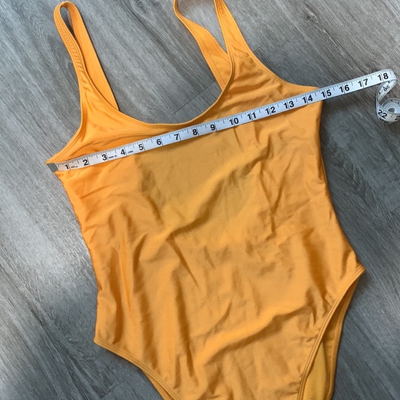 Yellow Swimsuit - Picture 3 of 6